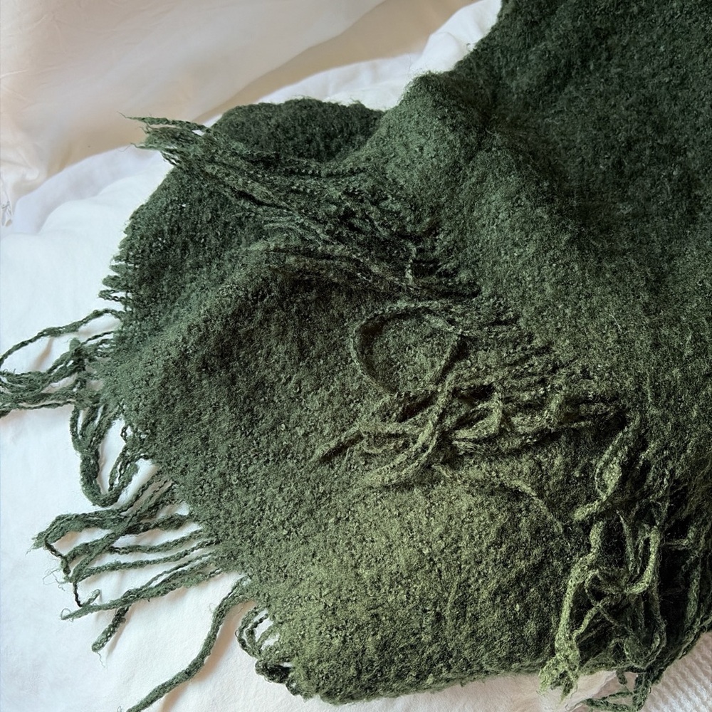 Cozy Green Fringe Scarf